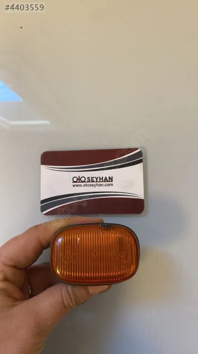 0192077 Toyota Carina 1998 çamurluk sinyal lambası