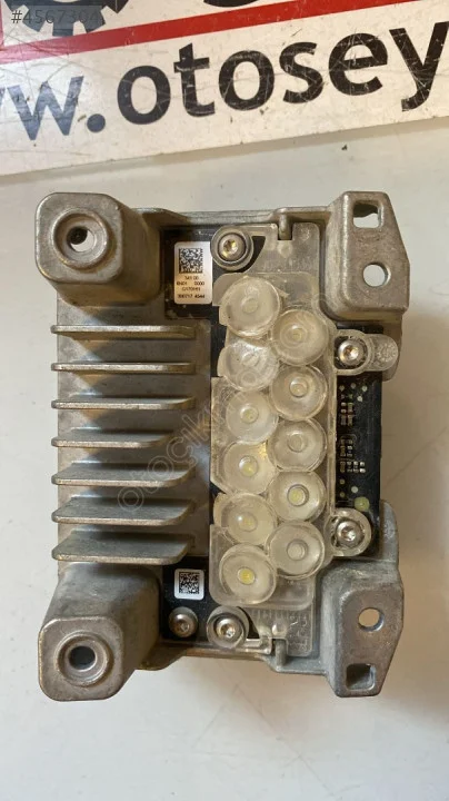 1305715345 audi A4 B9 A5 TT A8 sağ ön led sis farı beyni