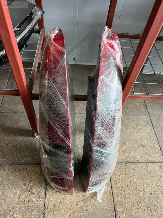 2004-2005 Ford Fiesta Arka Stop Lambası
