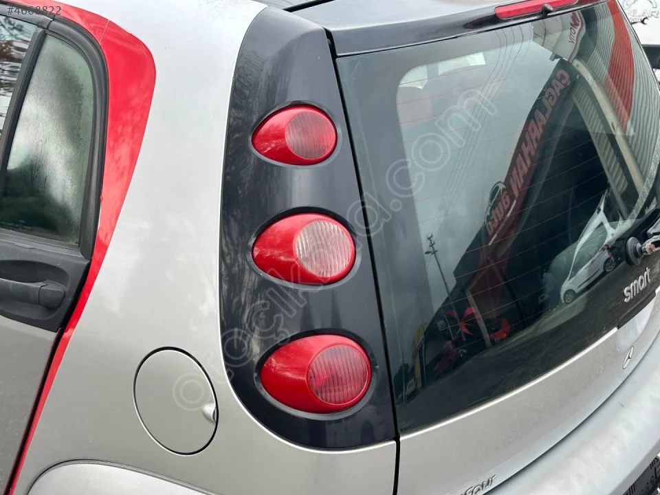 2004-2008 SMART FORFOUR SOL ARKA STOP LAMBASI