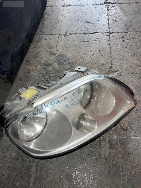 2006-2010 Volkswagen Caddy Ön Sağ Far