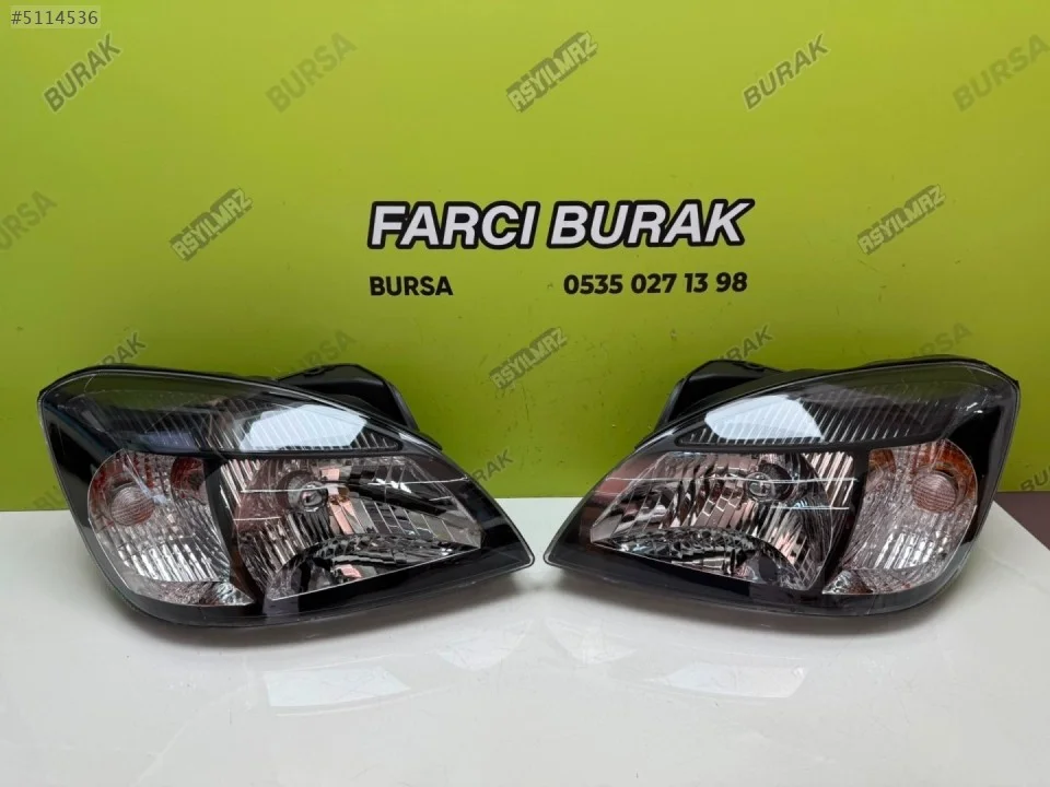 2009-2011 Kia Rio Takım Far Siyah