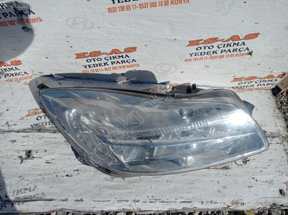 2009-2013 Opel Insignia Sağ Ön Far