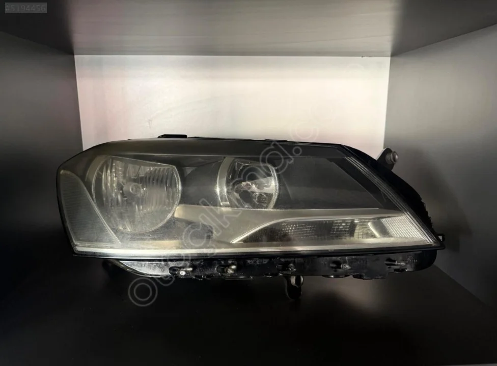 2011-2014 Volkswagen Passat B7 Far Sağ 3AB941006