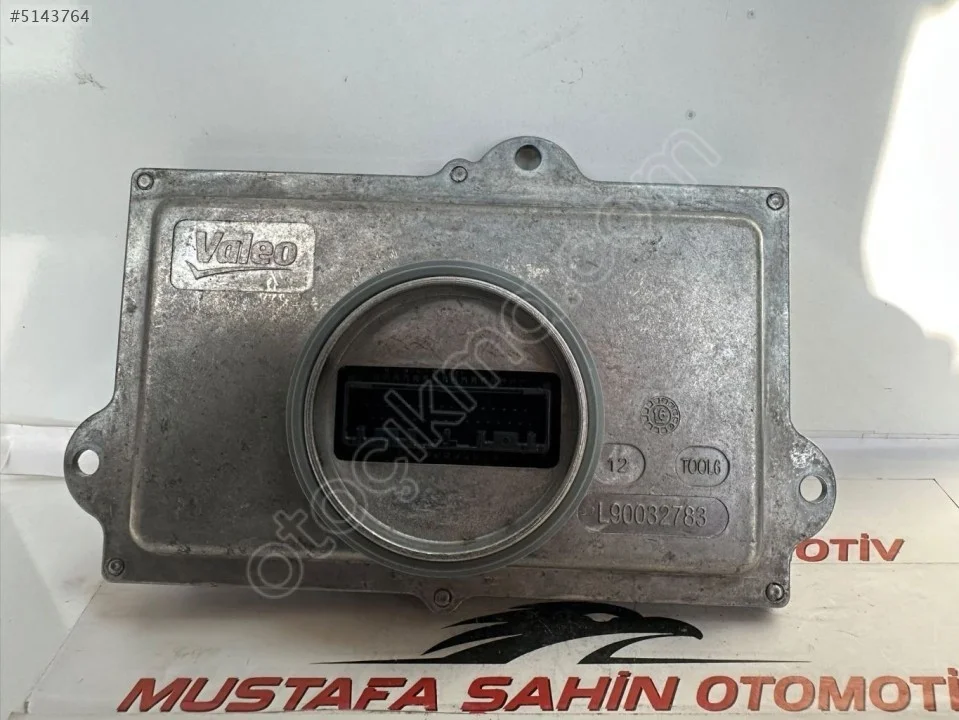 2012-2017 Seat Leon Far Beyni 5F0941472