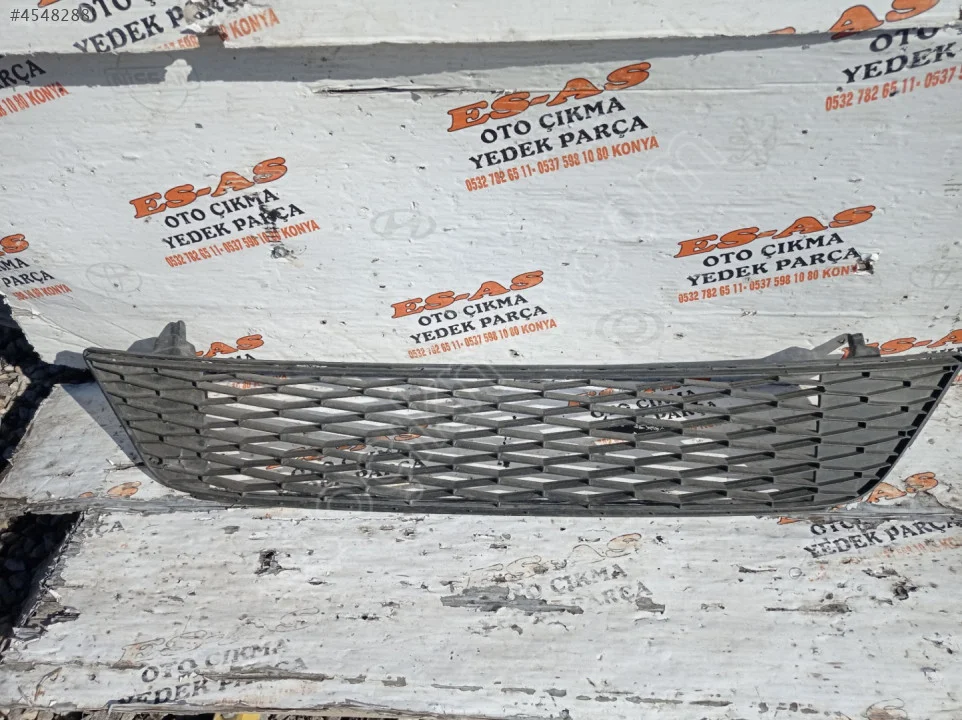 2013-2015 Seat Toledo Ön Tampon Izgarası 6JA853677