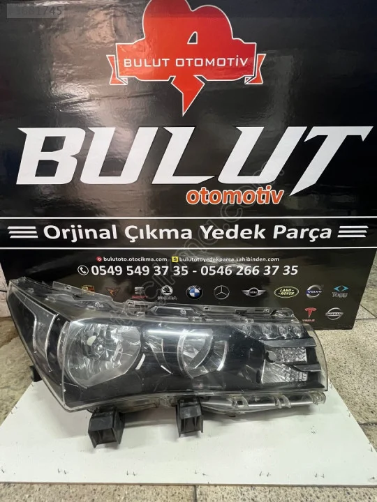 2015-2017 Toyota Corolla için Sağ Ön Far Parçası