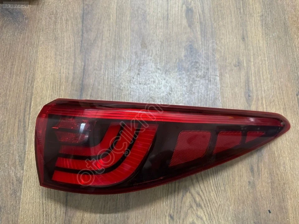 2015-2020 Kia Sportage Sağ Dış Stop Ledli Tip 92402-F1100