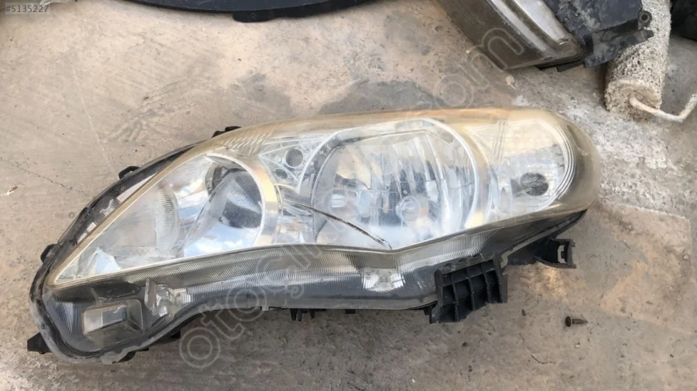 2015-2026 Toyota Corolla Sol Far