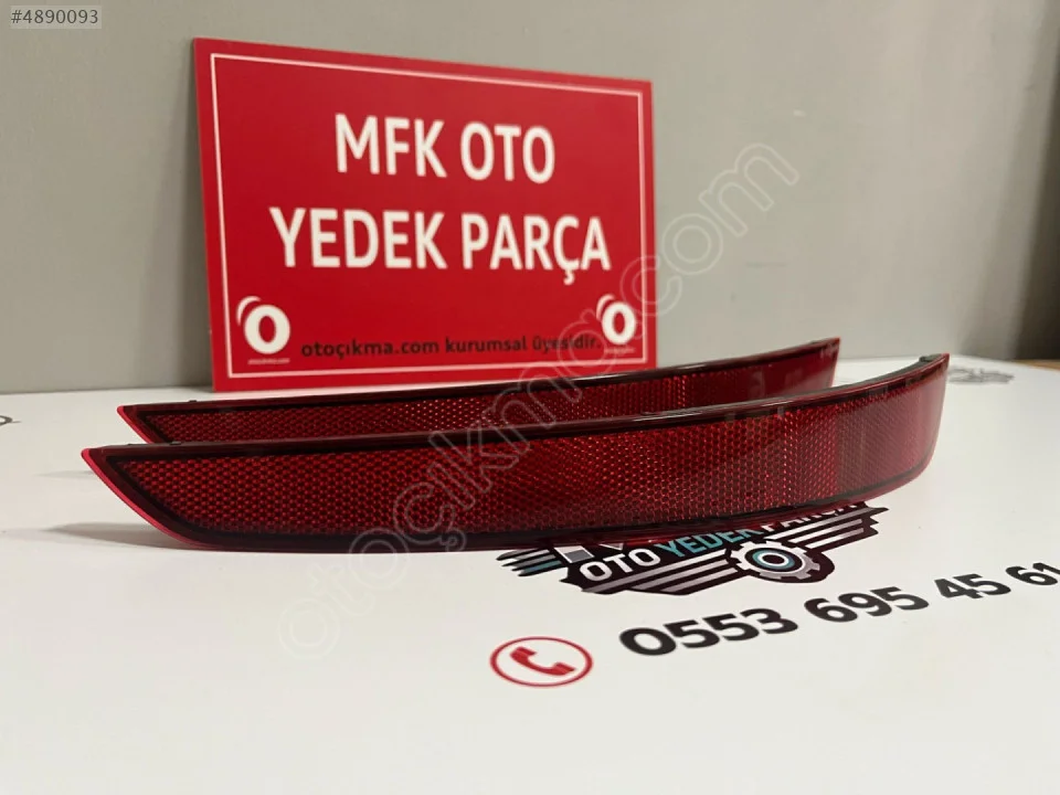 2015 Skoda Fabia SW Sağ Arka Reflektör 6V9945106