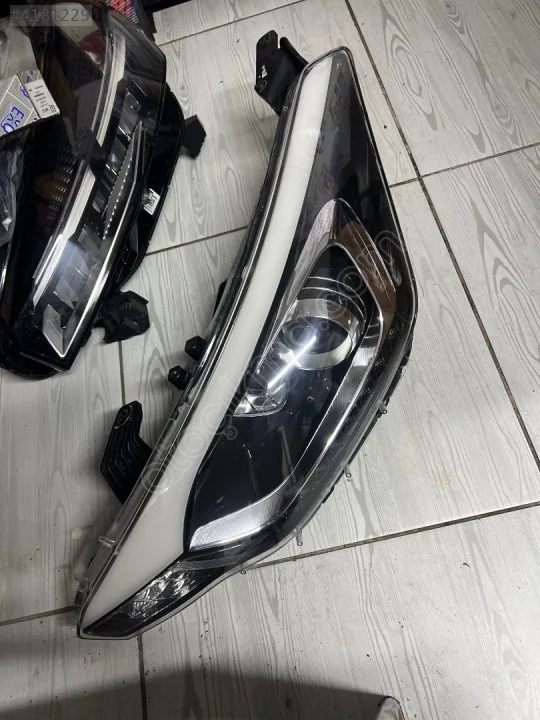 2016 Hyundai i20 Ön Sol Far Ledli Mercekli