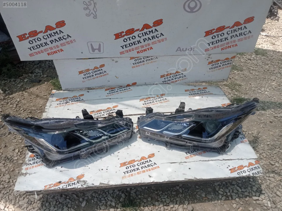 2019-2023 Toyota Corolla Takım Ledli Mercekli Far