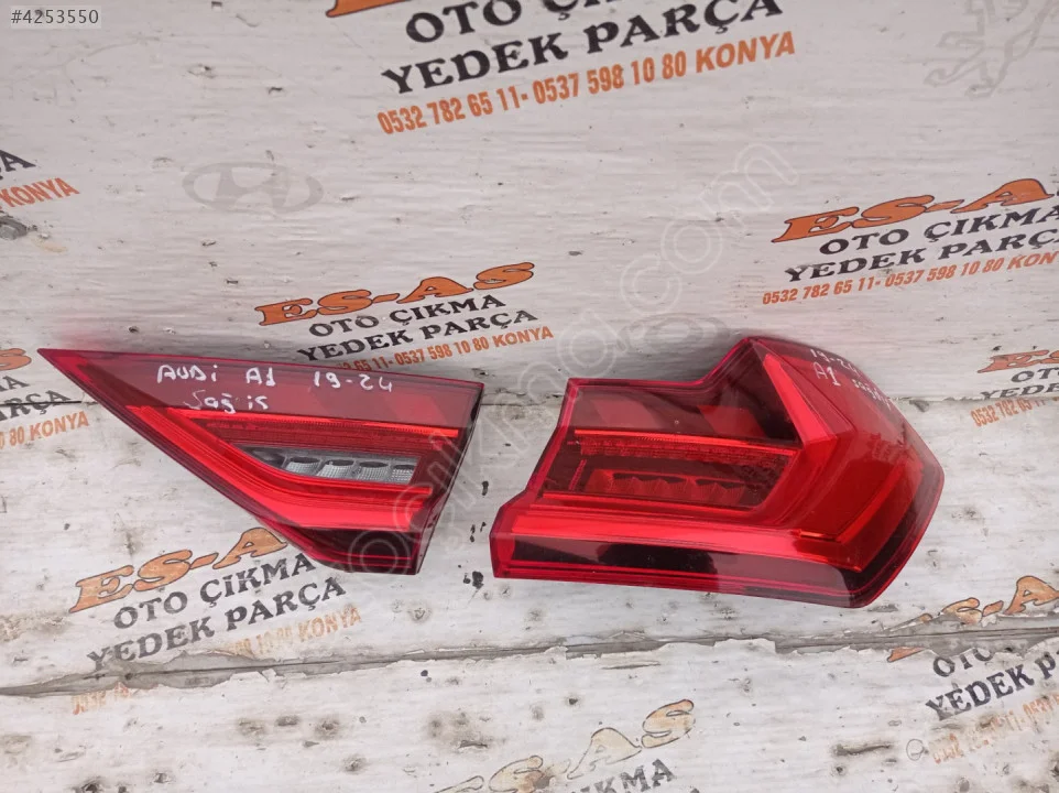 2019-2024 Audi A1 Sağ İç ve Dış Stop 82A945094B