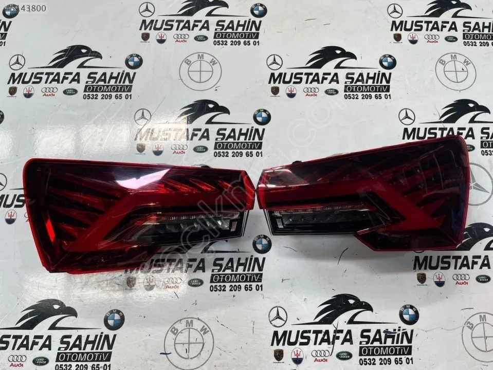 2020-2023 Skoda Octavia Dış Sol Arka Stop 5E3945207B