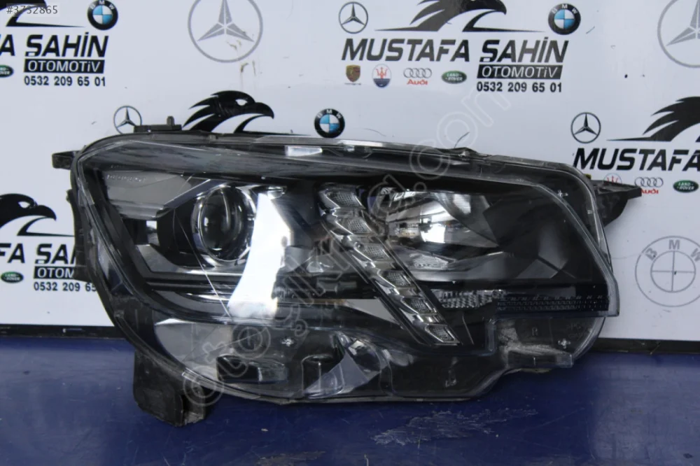 2020-2024 Peugeot Rifter Led Sağ Ön Far 90146218