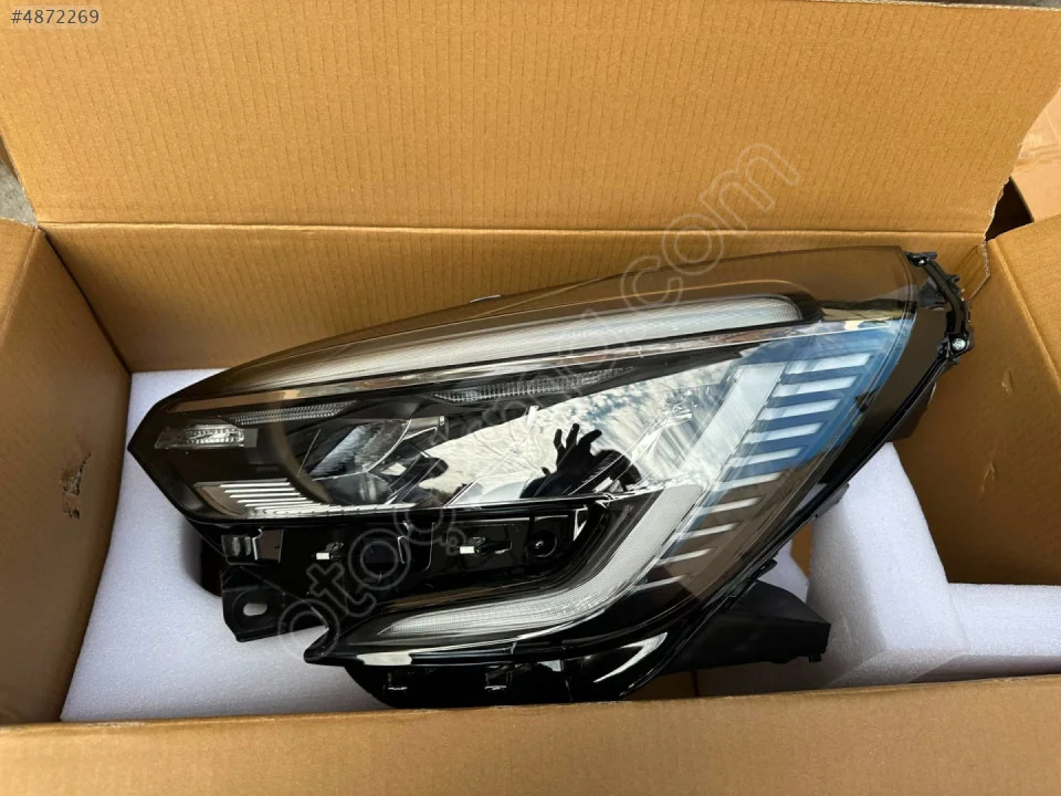 2021-2024 Renault Clio 5  Sol Far Ledli Motorlu Icon Paket