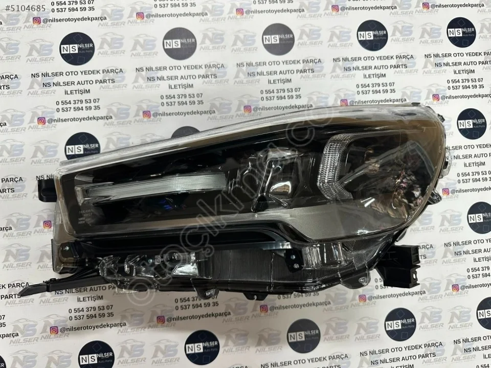 2021-2024 Toyota Hilux Mercek Tip Sol Far Lambası