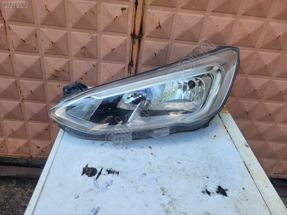 2021-2026 Ford Focus 4 4.5 5 Sağ Far