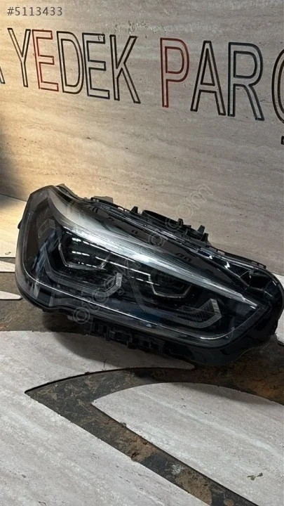 2021 BMW 1 Serisi F40 Sağ Ön Far 6311948280913