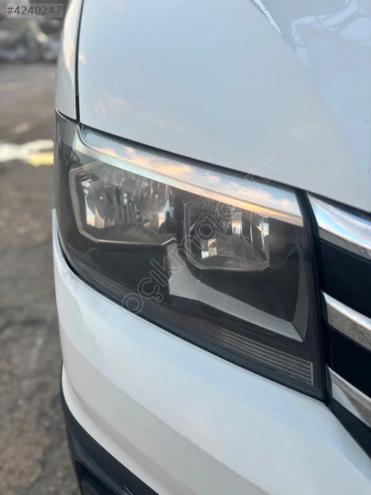 2021 CRAFTER ÇIKMA ORJİNAL SAĞ ÖN FAR