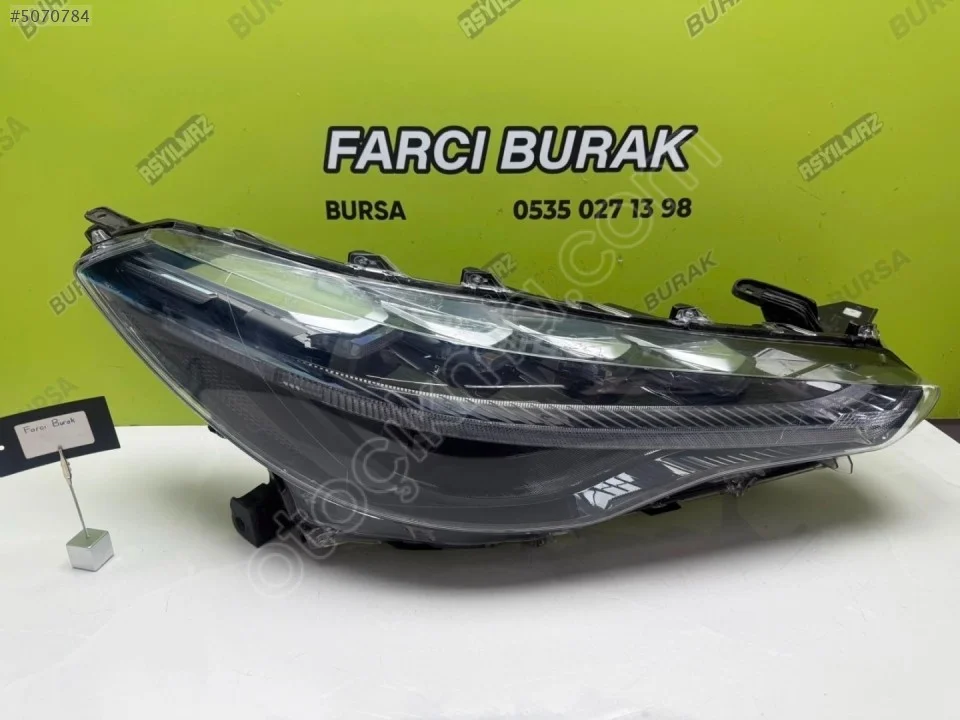 2022-2024 Toyota Corolla Cross LED'li Sağ Far 81110-16840