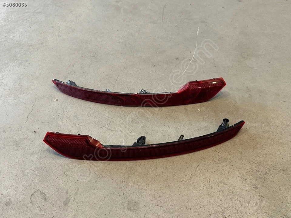2023-2026 BYD Seal U Arka Tampon Reflektörü SA3HK-4135200 SA3HK-4135100