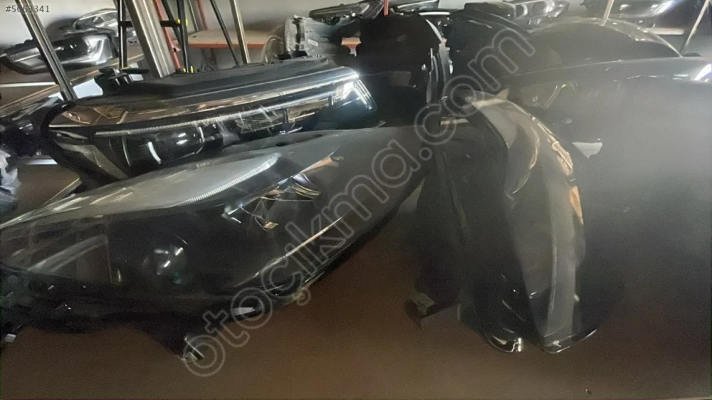 2023-2026 Tesla Model Y Sağ Sol Far