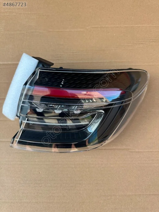 2024-2025 Renault Clio Dış Sağ Stop Lambası Ledli 265502066R