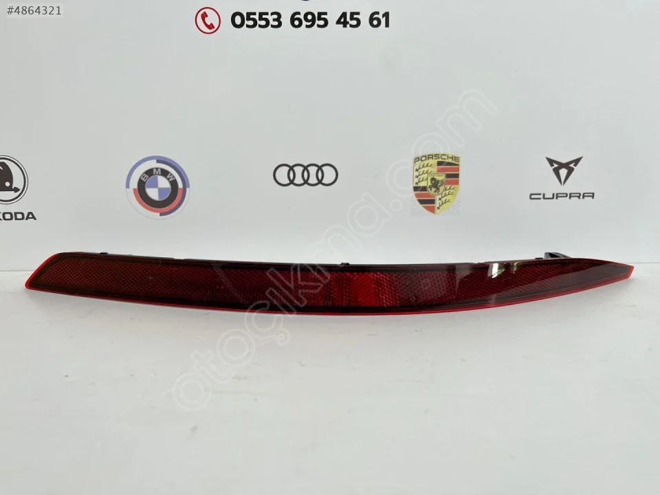 2026-2026 Audi Q3 Arka Reflektör Sağ 83A945106A