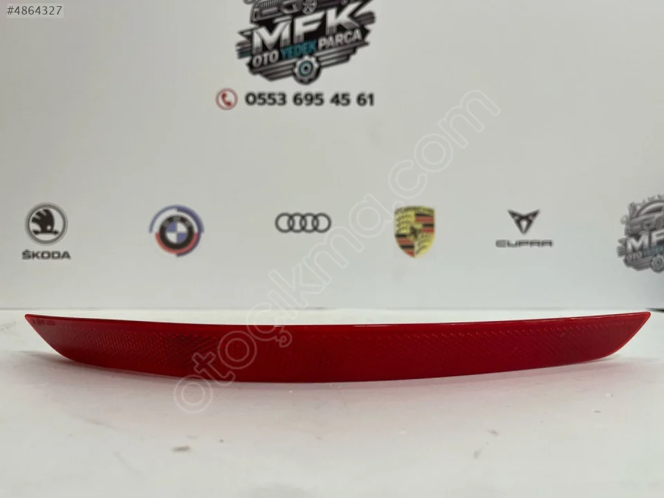 2026-2026 Volkswagen Caddy Arka Sol Reflektör 2K5945105D