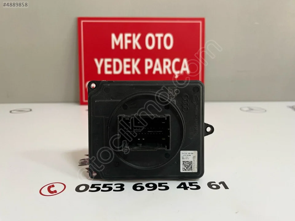 2026 Audi A4 B9 LED Far Beyni 4K0941572HJ