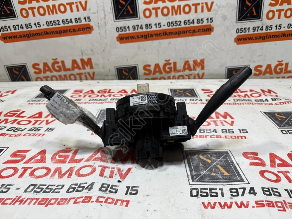 2026 Audi A4 Far Sinyal Silecek Kolu 8K0953502BJ