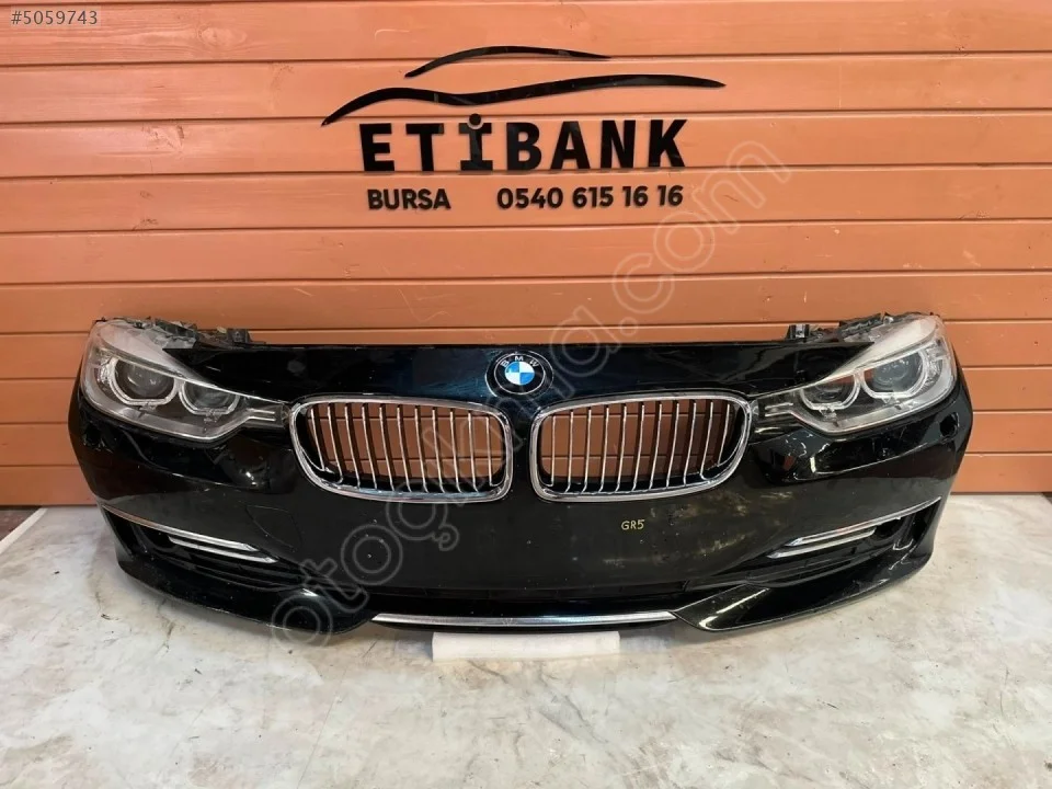 2026 BMW 3 Serisi F30 Ön Tampon Far