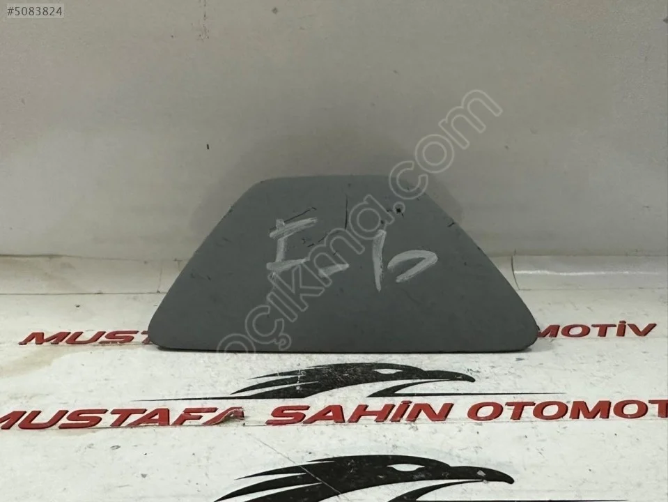 2026 BMW 5 Serisi F10 Sağ Ön Far Yıkama Kapağı 7331746