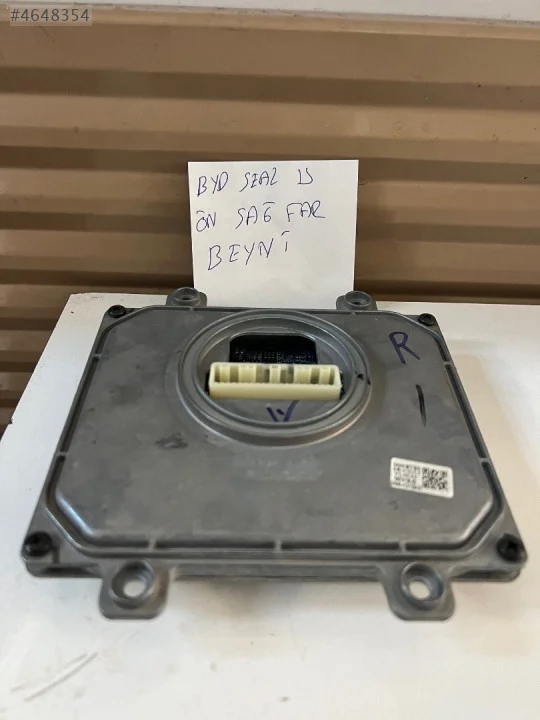 2026 BYD Seal U Ön Sağ Far Beyni