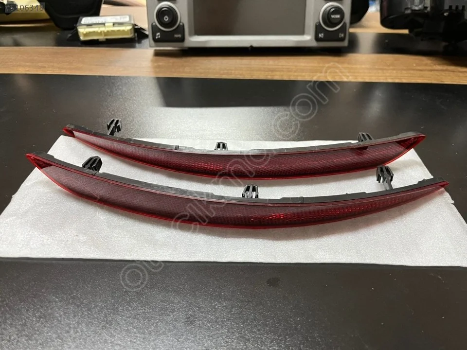 2026 Fiat Egea 51998149 51998151 Arka Reflektör