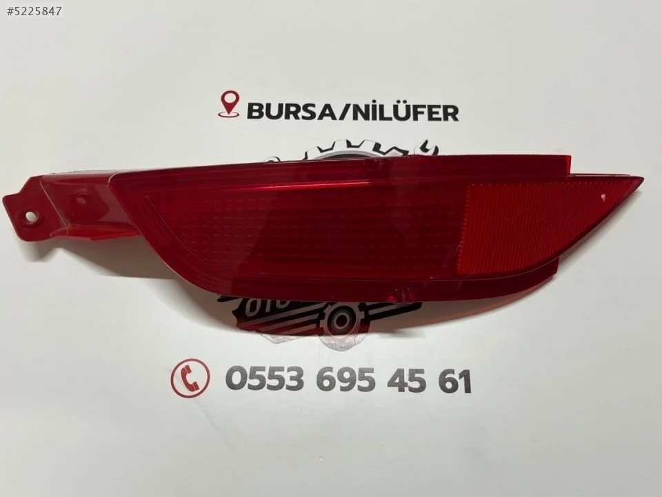 2026 Ford Fiesta Sol Reflektör 8A6117E847