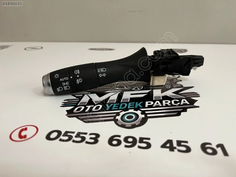 2026 Renault Clio 5 Far Sinyal Açma Kolu 10292701