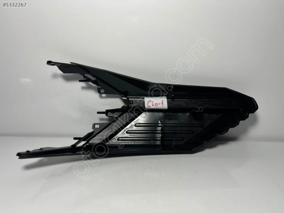 2026 Renault Clio 6 Sağ Stop Çerçevesi 607070832R