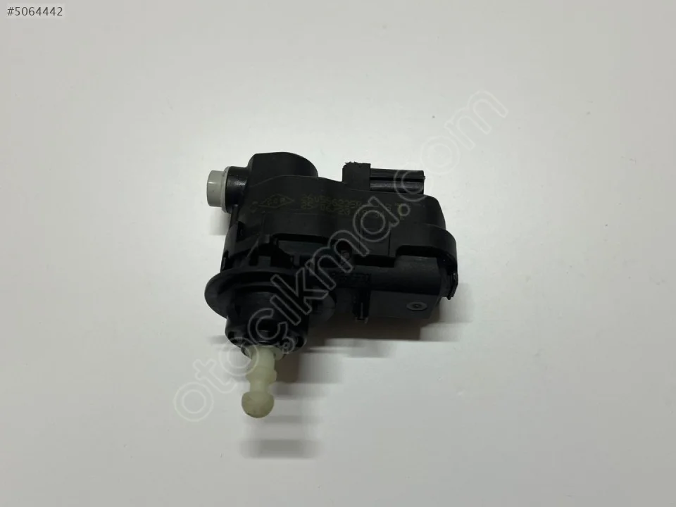2026 Renault Megane 4 Far Ayar Motoru 260566235R