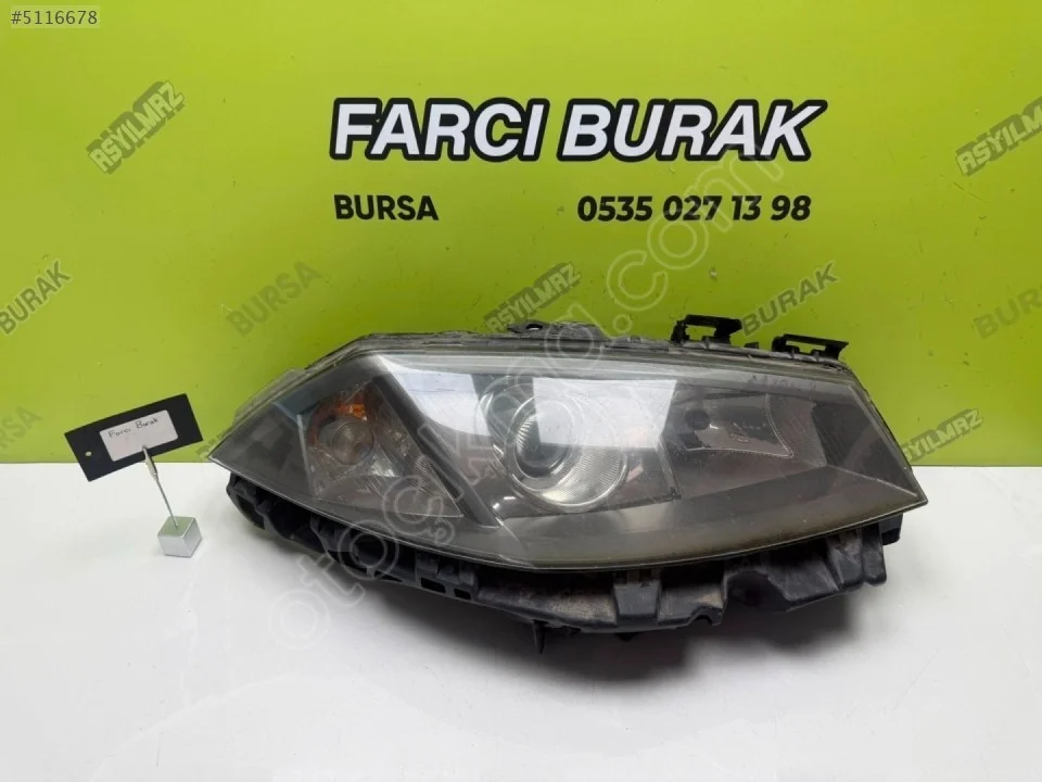 2026 Renault Megane Xenon Sağ Far 89307040