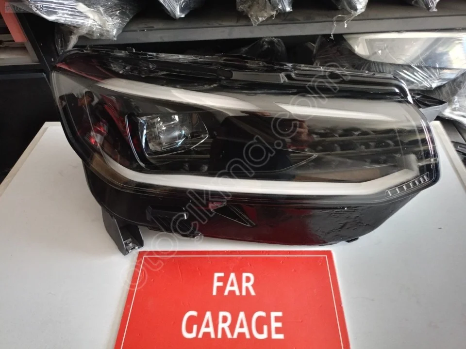 2026 Toyota Proace City Sağ Far