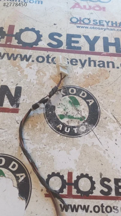 357919321 Jetta 2012 tesisat soketi