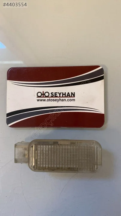 3B0847415 Volkswagen passat B5 okuma lambası