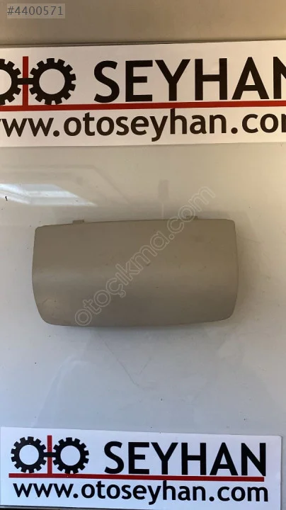 3T0877521 Skoda Yeti 2012 tavan lambası gözlük kabı kapağı