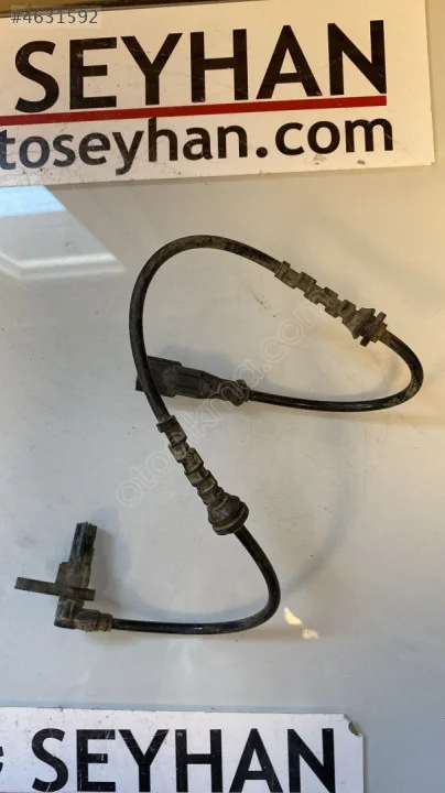 479105431R Clio 2-II Thalia 2009-12 ön abs sensörü tesisatı
