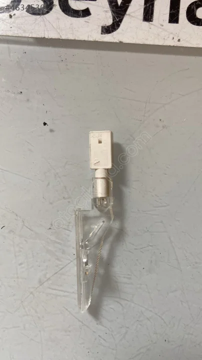 4E0919063 audi a3 sportback sol ön kapı iç açma kolu lambası