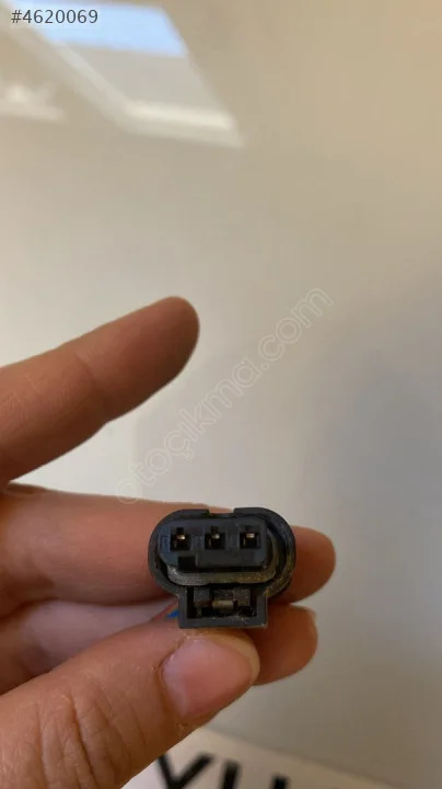 4F0973703 Volkswagen Polo 2018 park sensörü tesisatı soketi