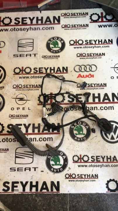 5C7971693P Volkswagen Jetta 2014 sol arka kapı tesisatı