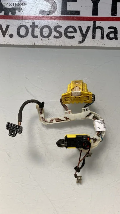 5G0971584C volkswagen passat b8 direksiyon simidi airbag tesisatı